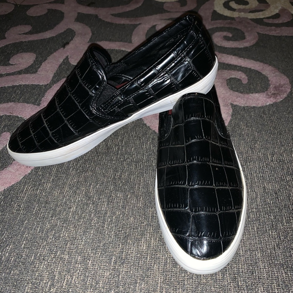 Zara trafaluc faux croc slip on flats